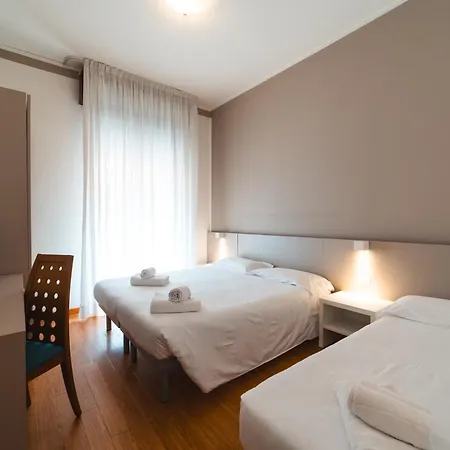 Hotel Del Corso 2*