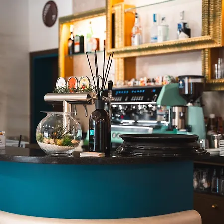 מלון Del Corso 2*