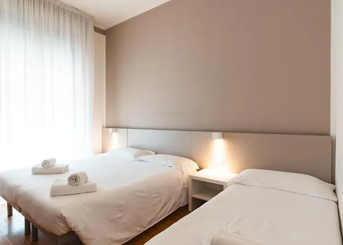 فندق Del Corso 2*